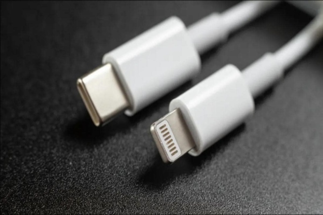 Apple aurait décidé de passer ses accessoires Mac à l'USB-C au début de  l'année 2024