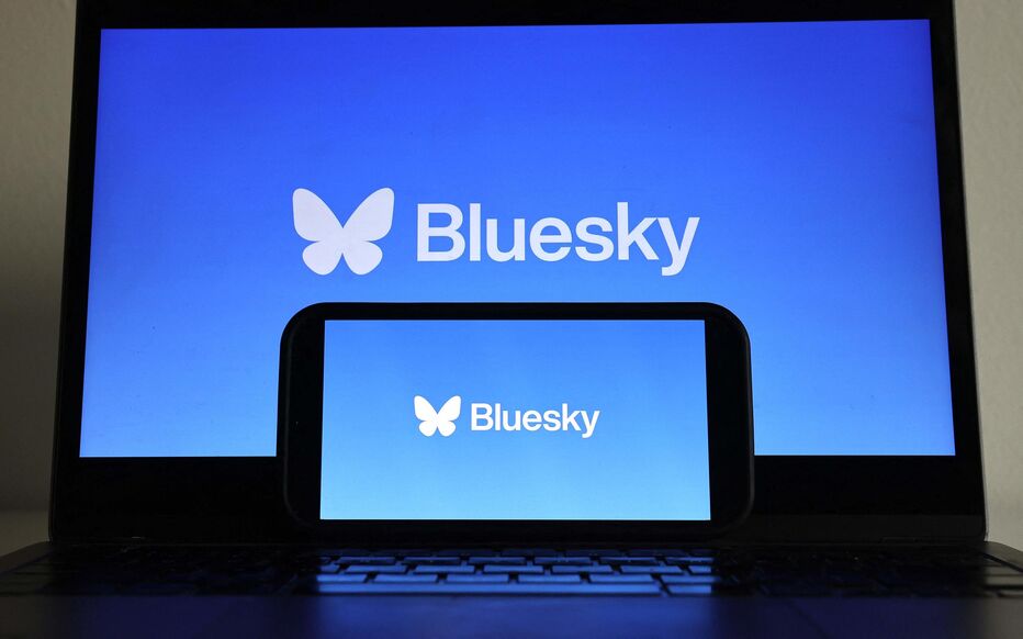 Bluesky face aux défis de la désinformation : un jeune réseau social en quête d'équilibre